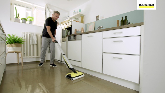 Kärcher - FC 5 Electric Mop & Sanitize Hard Floor Cleaner – Perfect for  Laminate, Wood, Tile, LVT, Vinyl, & Stone Flooring - Cordless